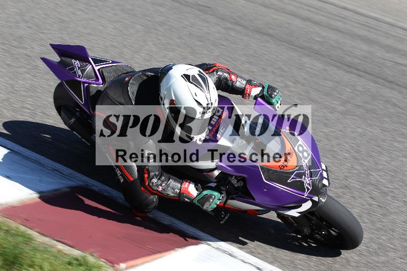 /Archiv-2025/48 25.08.2025 Cornu Master School ADR/rot-rouge/68